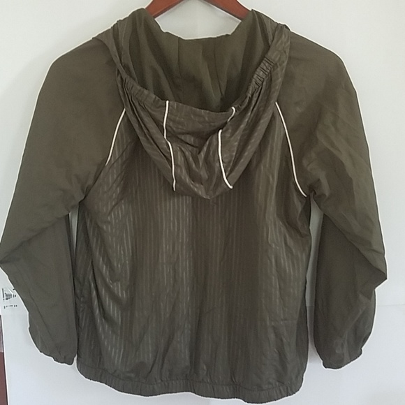 Old Navy windbreaker jacket. green,  M - Picture 5 of 6